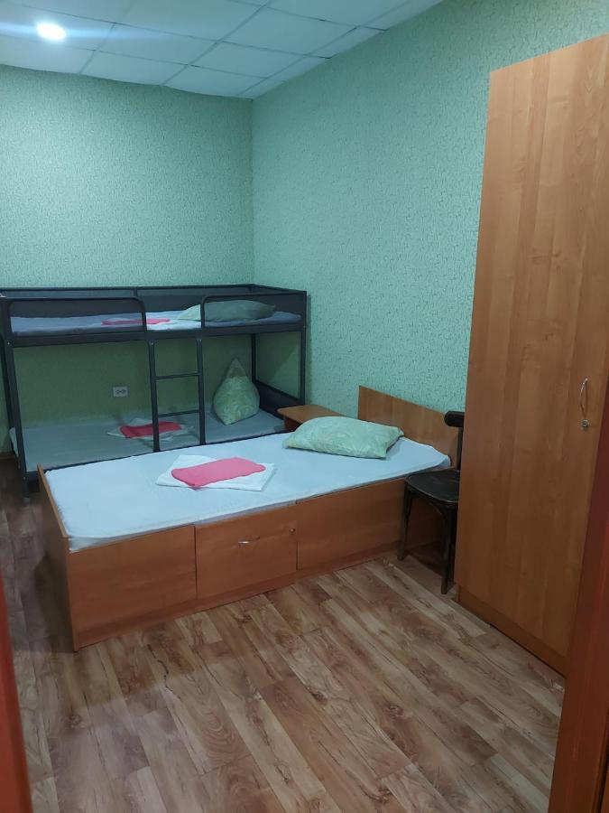 Мини-Отель "Алатау",Хостел Pavlodar Exterior foto